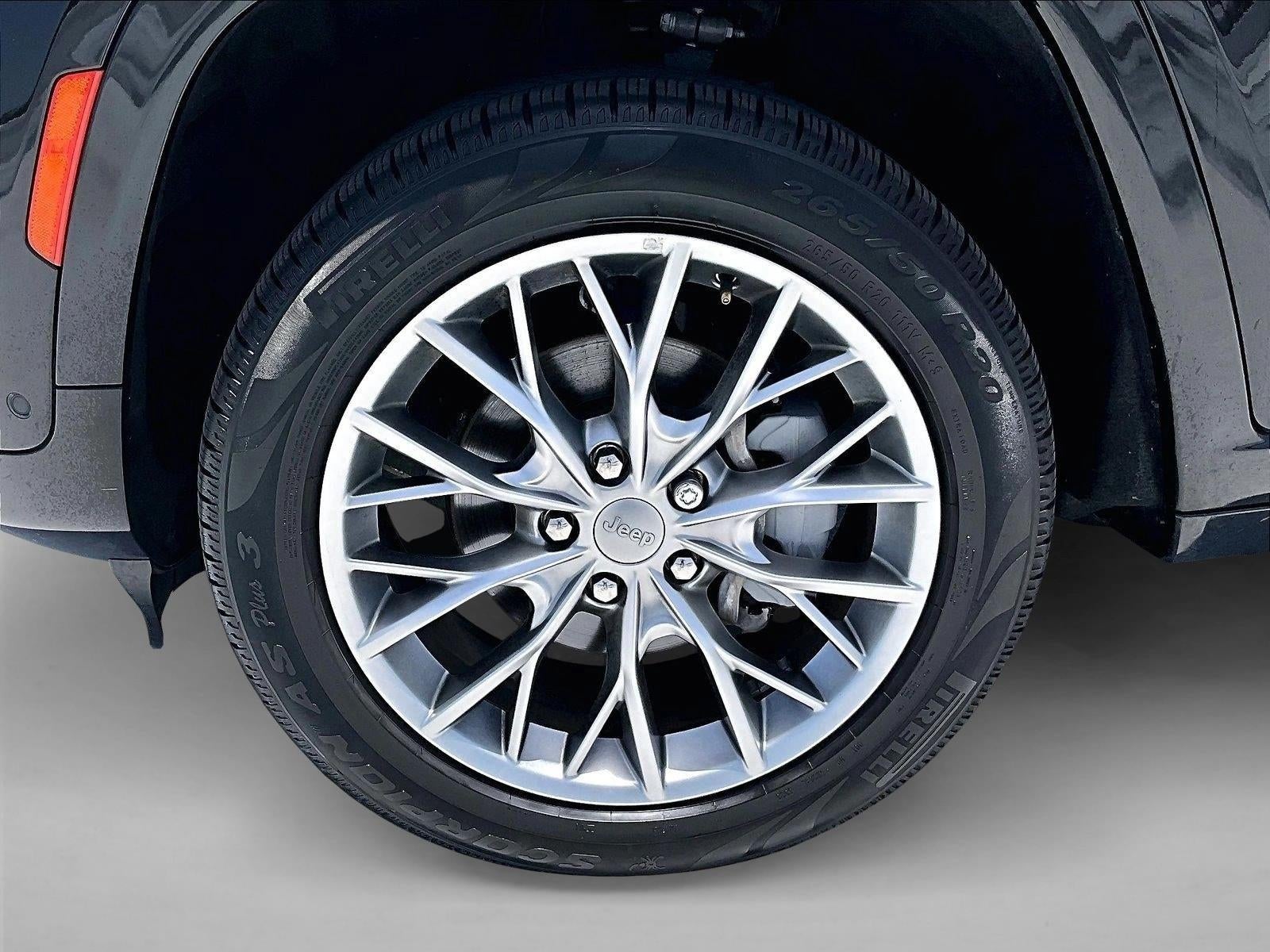 2022 Jeep Grand Cherokee Summit