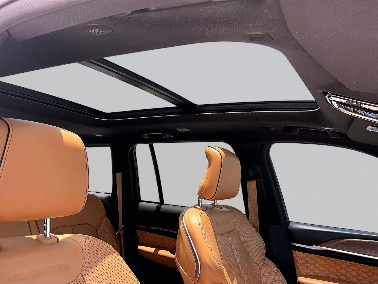2022 Jeep Grand Cherokee Summit