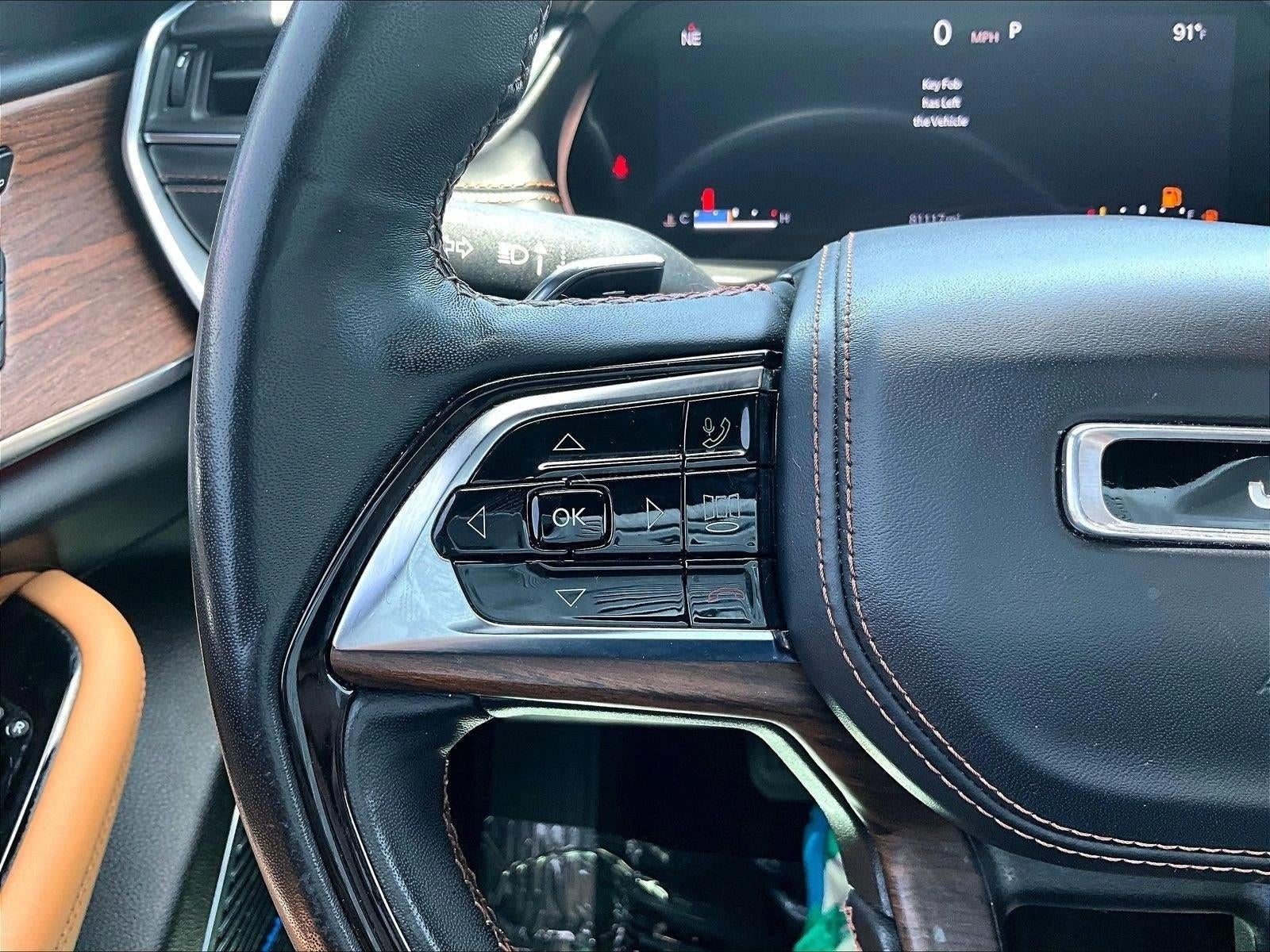 2022 Jeep Grand Cherokee Summit