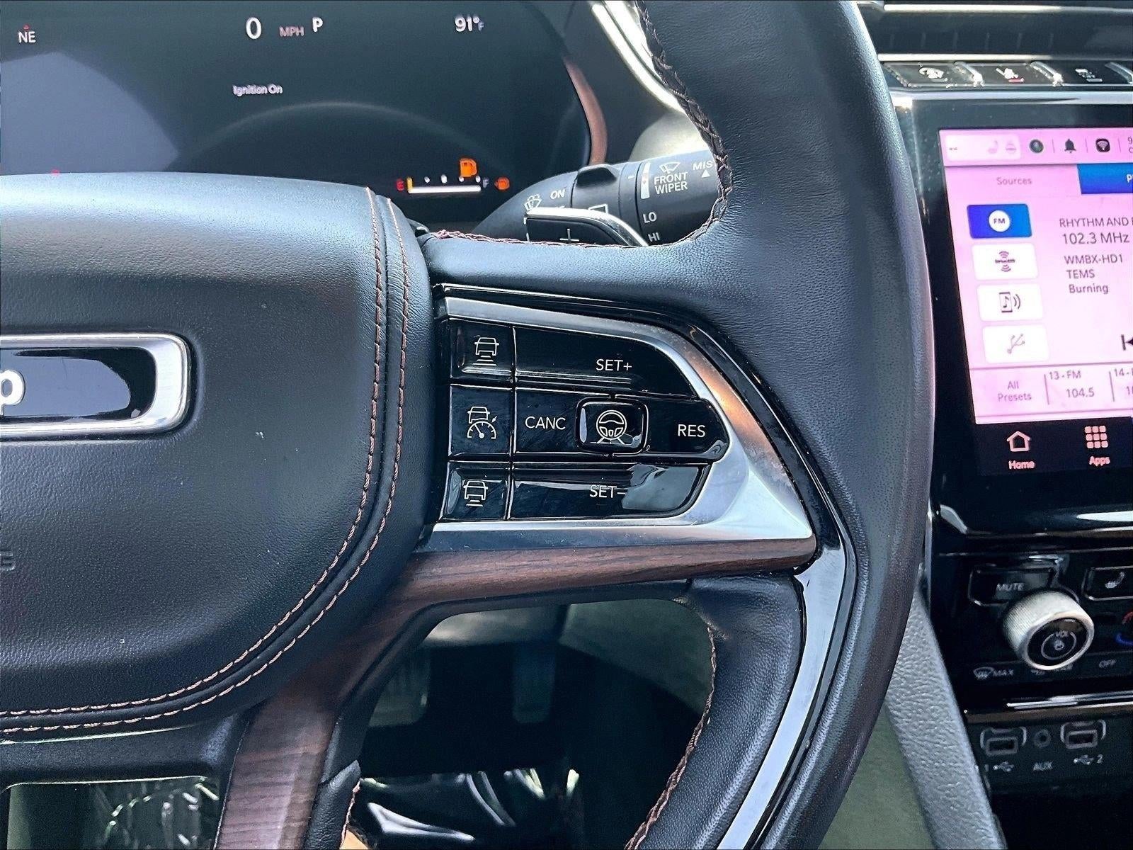 2022 Jeep Grand Cherokee Summit