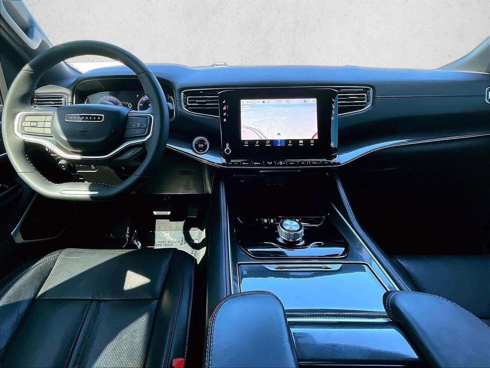 2024 Jeep Wagoneer Base