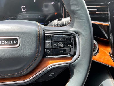 2022 Jeep Grand Wagoneer Series III