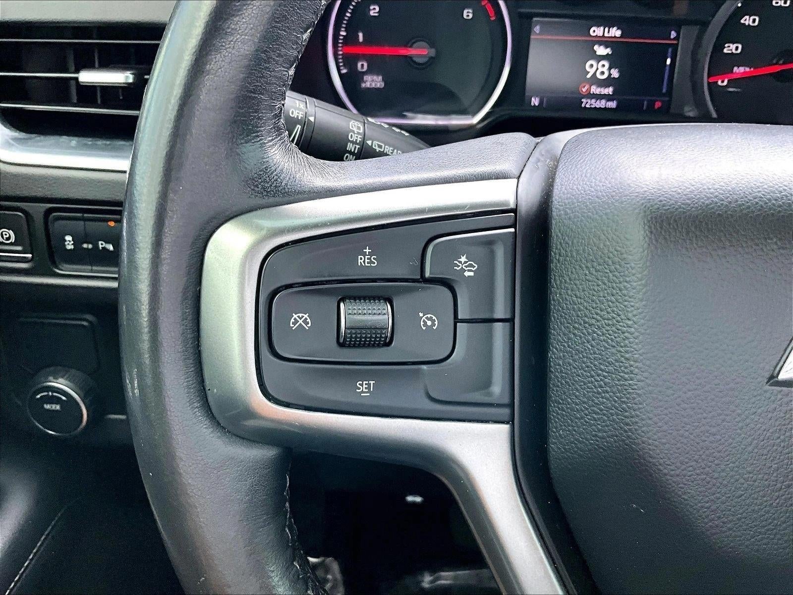 2021 Chevrolet Suburban Base