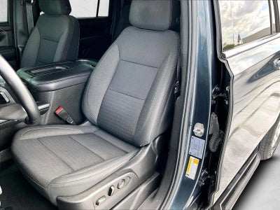 2021 Chevrolet Suburban Base