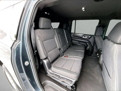 2021 Chevrolet Suburban Base