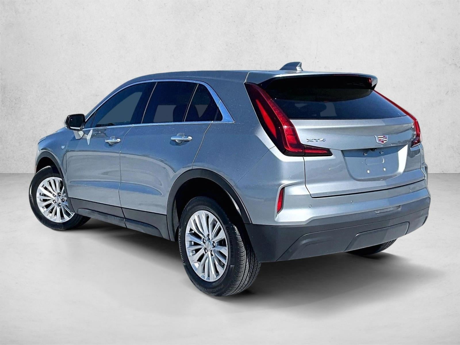 2024 Cadillac XT4 Luxury