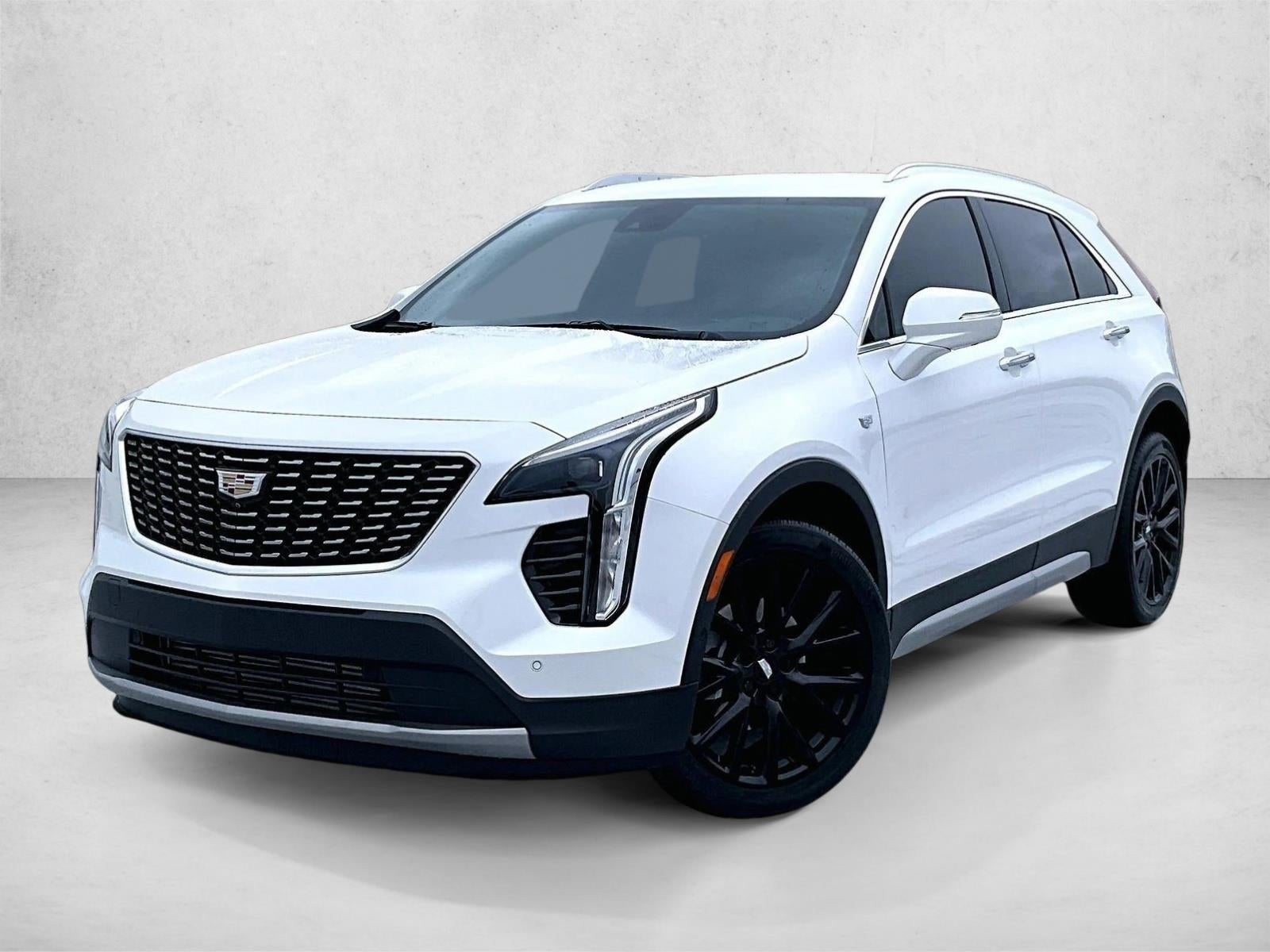 2022 Cadillac XT4 Premium Luxury