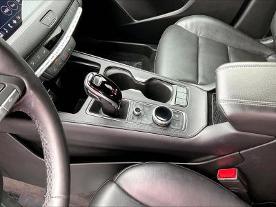 2022 Cadillac XT4 Premium Luxury