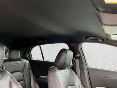 2022 Cadillac XT4 Premium Luxury