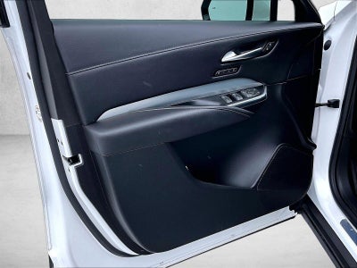 2022 Cadillac XT4 Premium Luxury