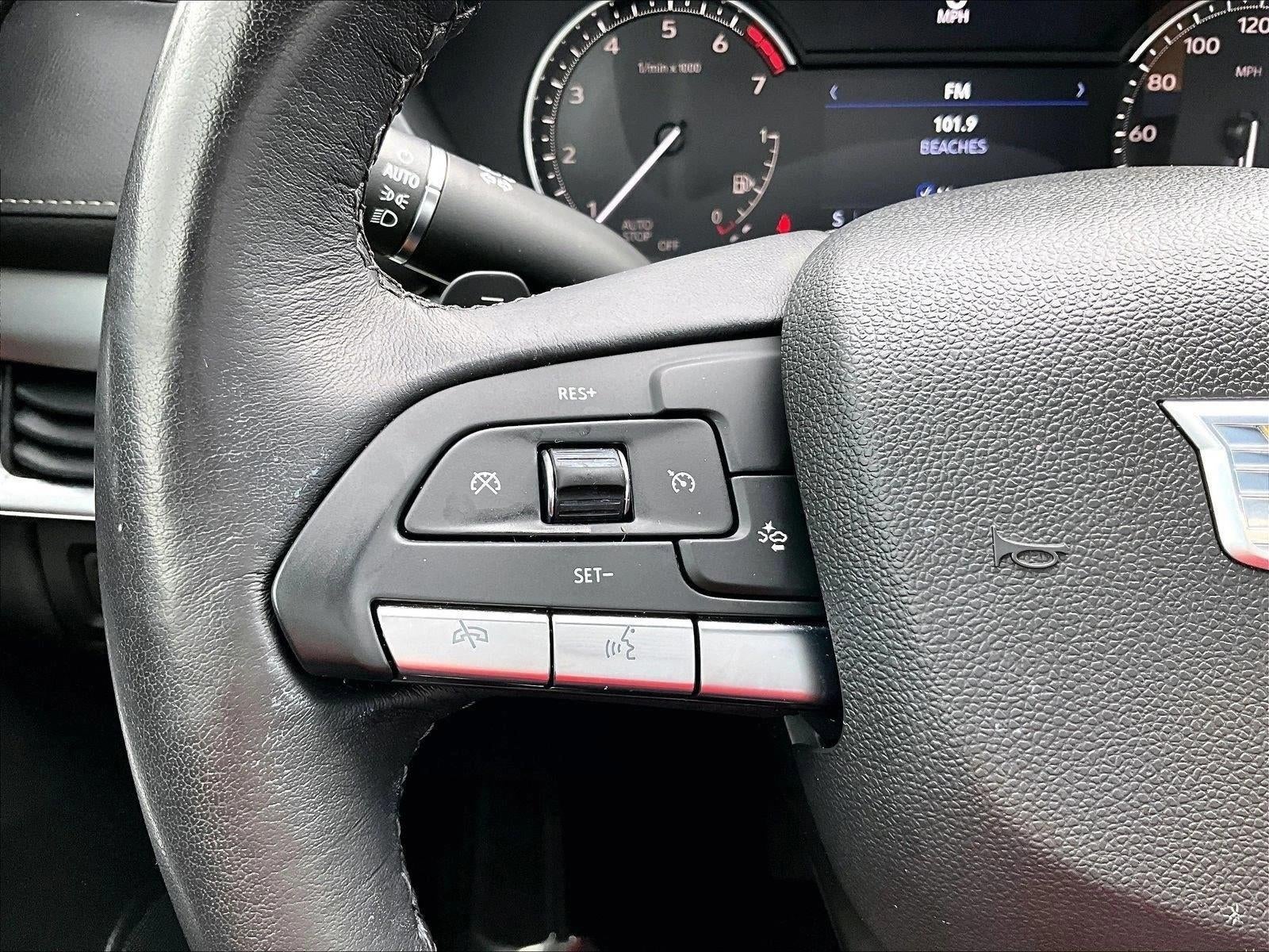 2022 Cadillac XT4 Premium Luxury