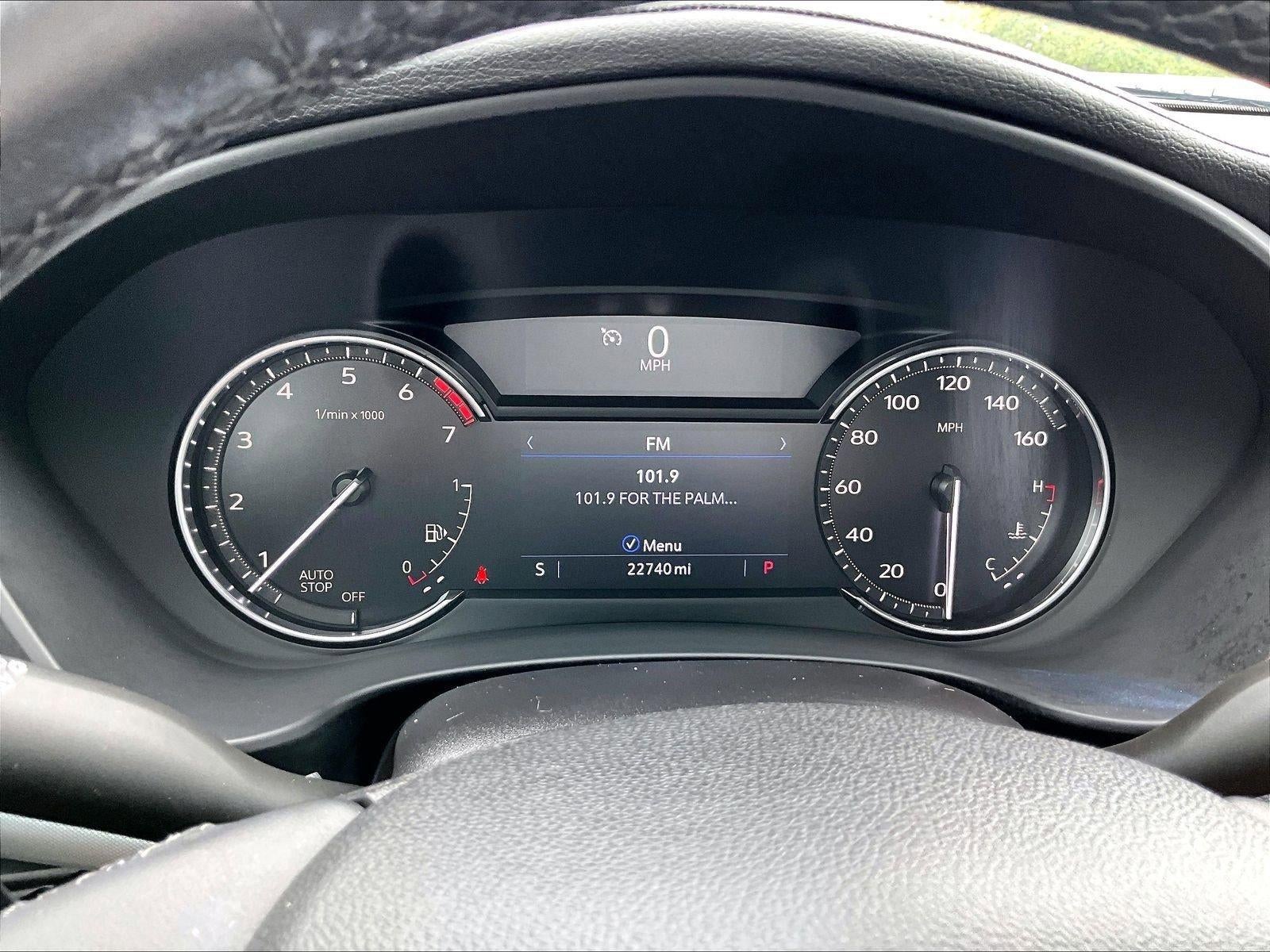 2022 Cadillac XT4 Premium Luxury