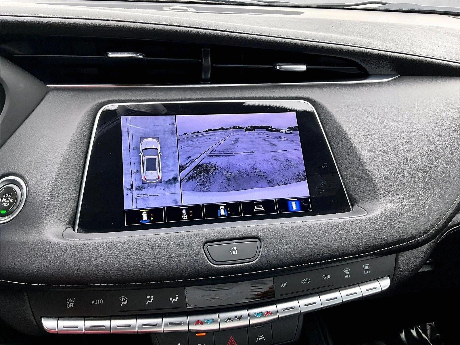 2022 Cadillac XT4 Premium Luxury