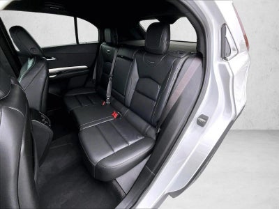 2022 Cadillac XT4 Premium Luxury