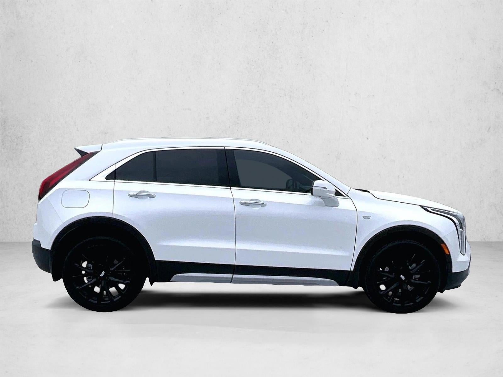 2022 Cadillac XT4 Premium Luxury