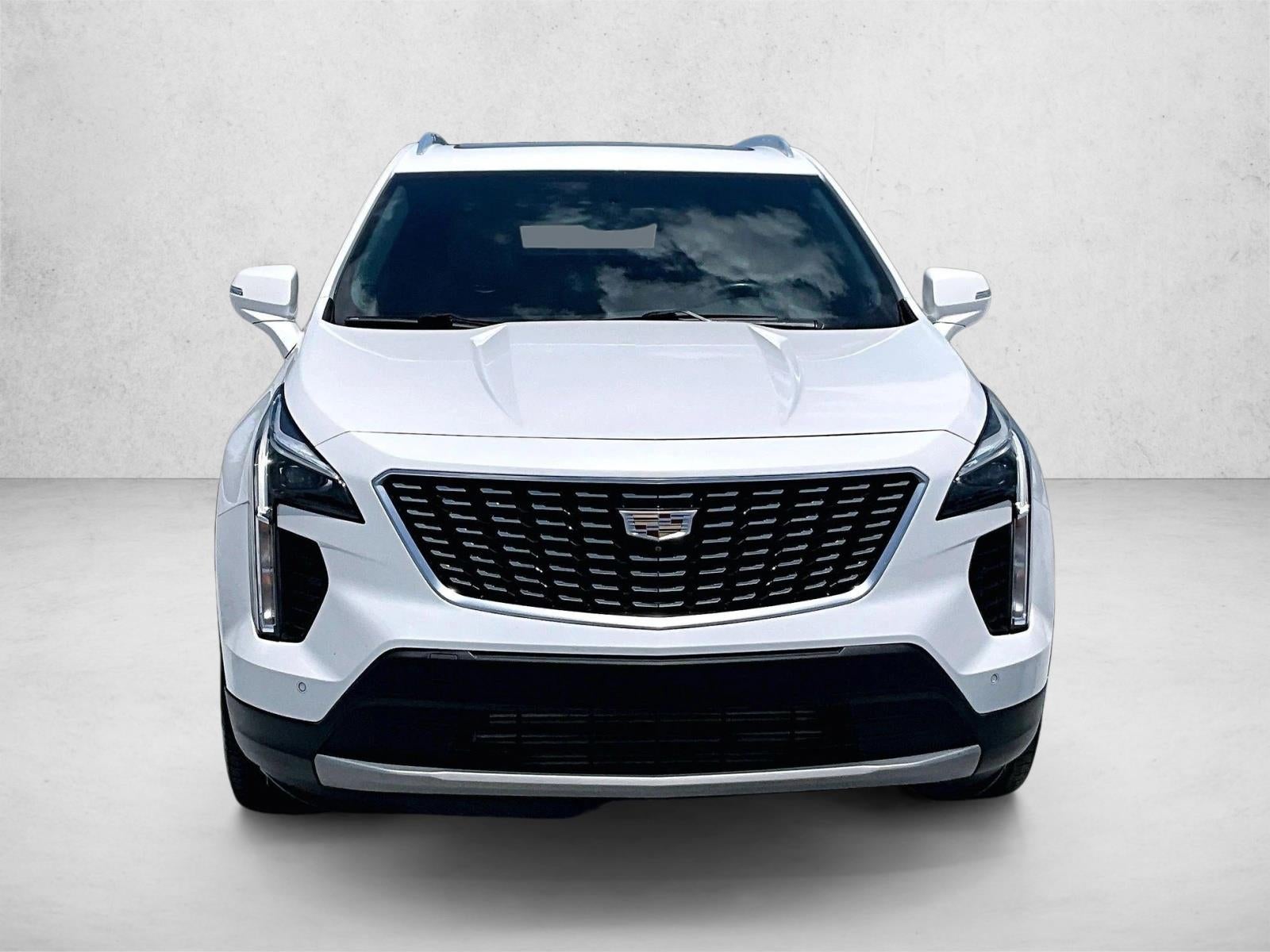 2022 Cadillac XT4 Premium Luxury