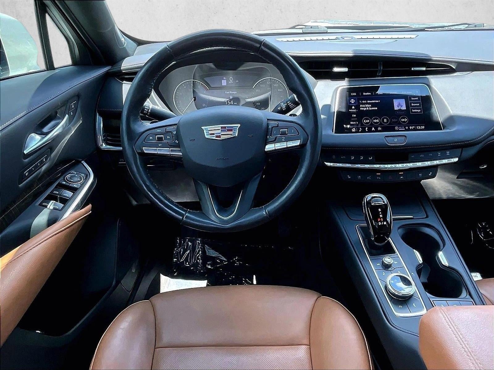 2022 Cadillac XT4 Premium Luxury