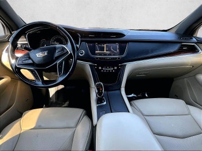 2018 Cadillac XT5 Luxury FWD