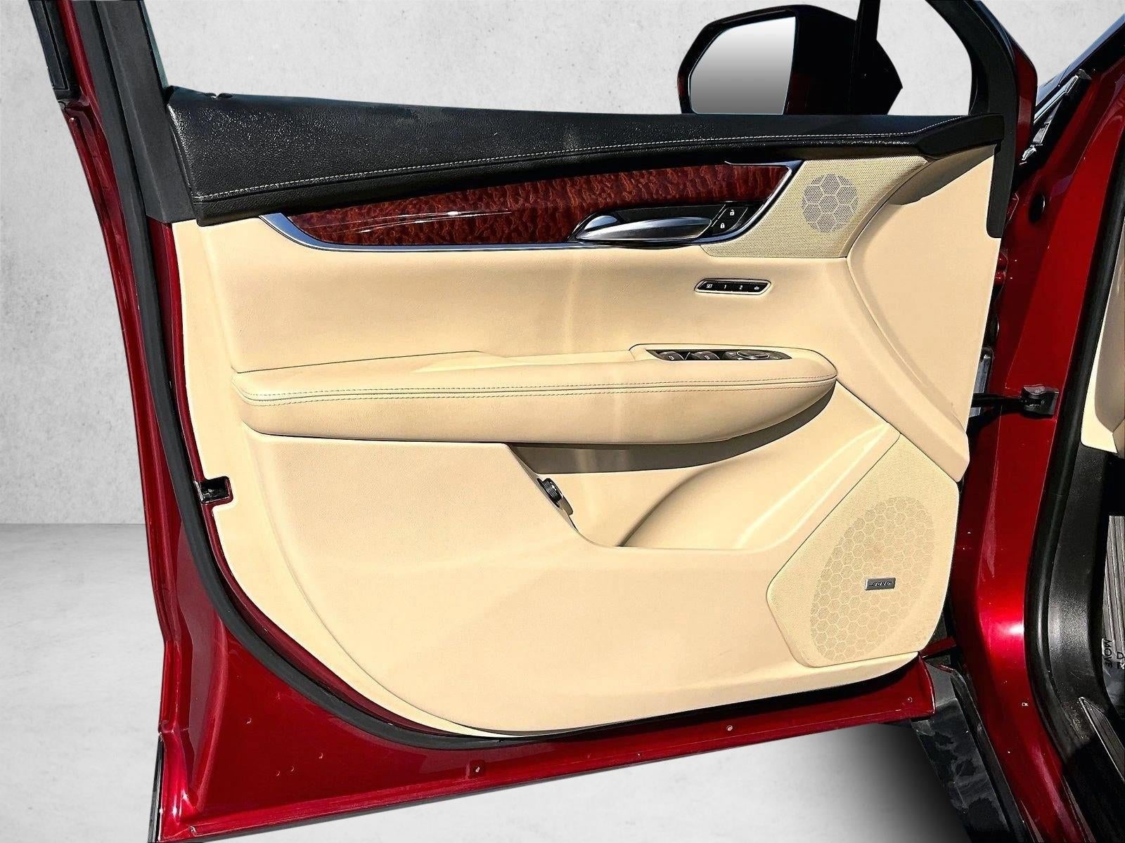 2018 Cadillac XT5 Luxury FWD