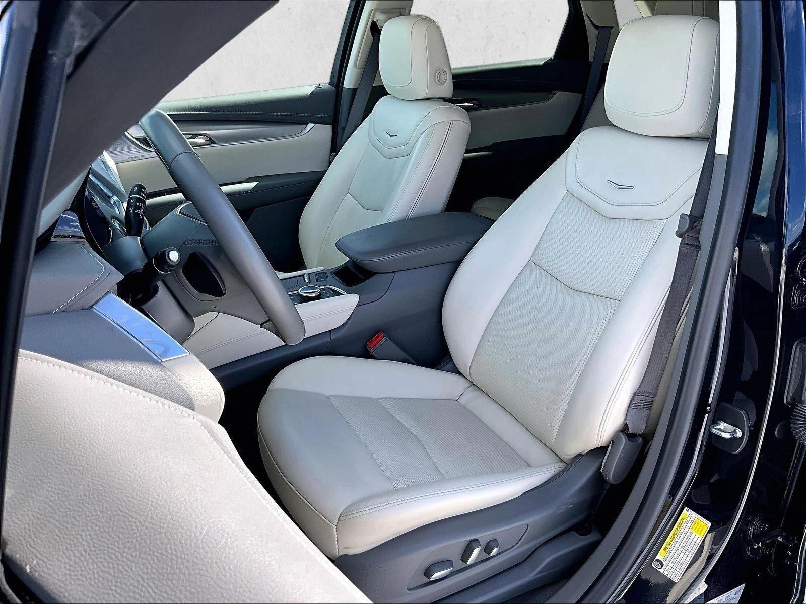 2021 Cadillac XT5 FWD Premium Luxury