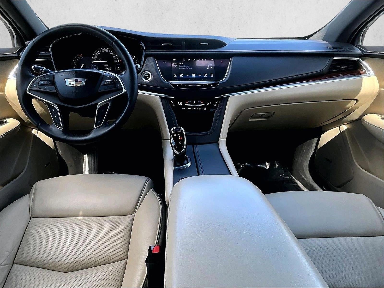 2018 Cadillac XT5 Premium Luxury FWD