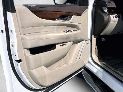 2017 Cadillac Escalade Luxury