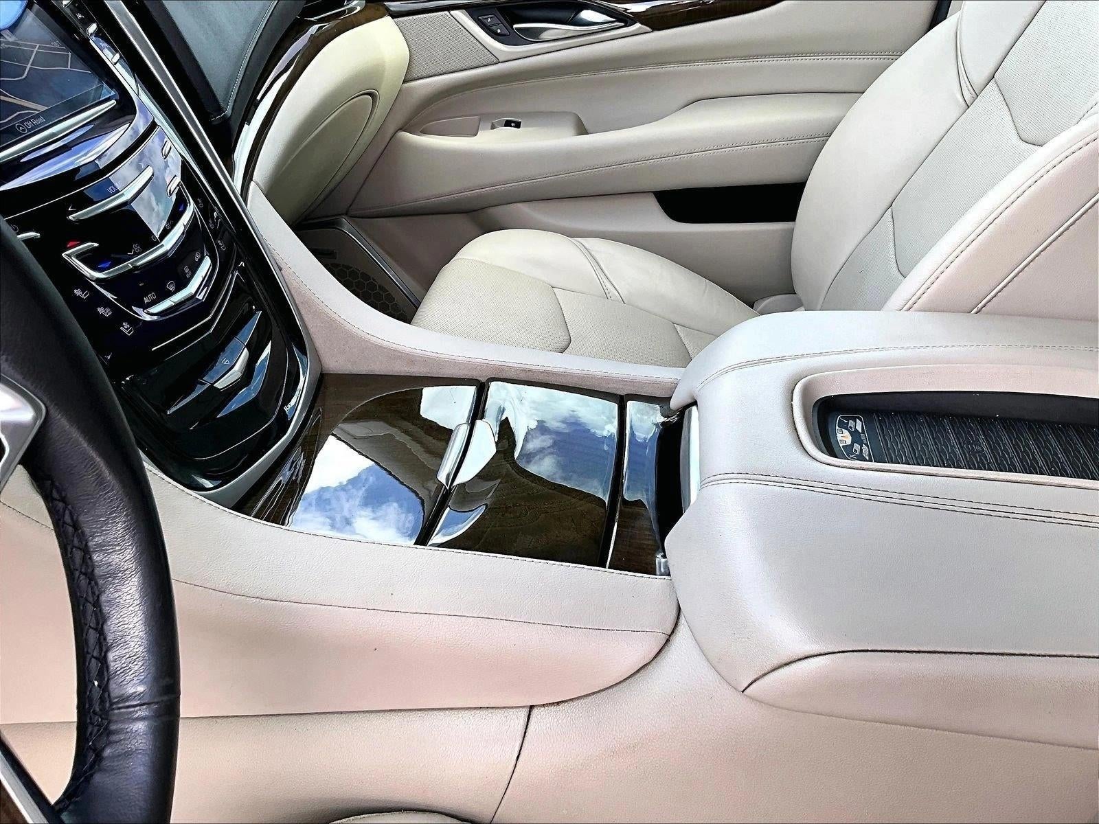 2020 Cadillac Escalade Premium Luxury