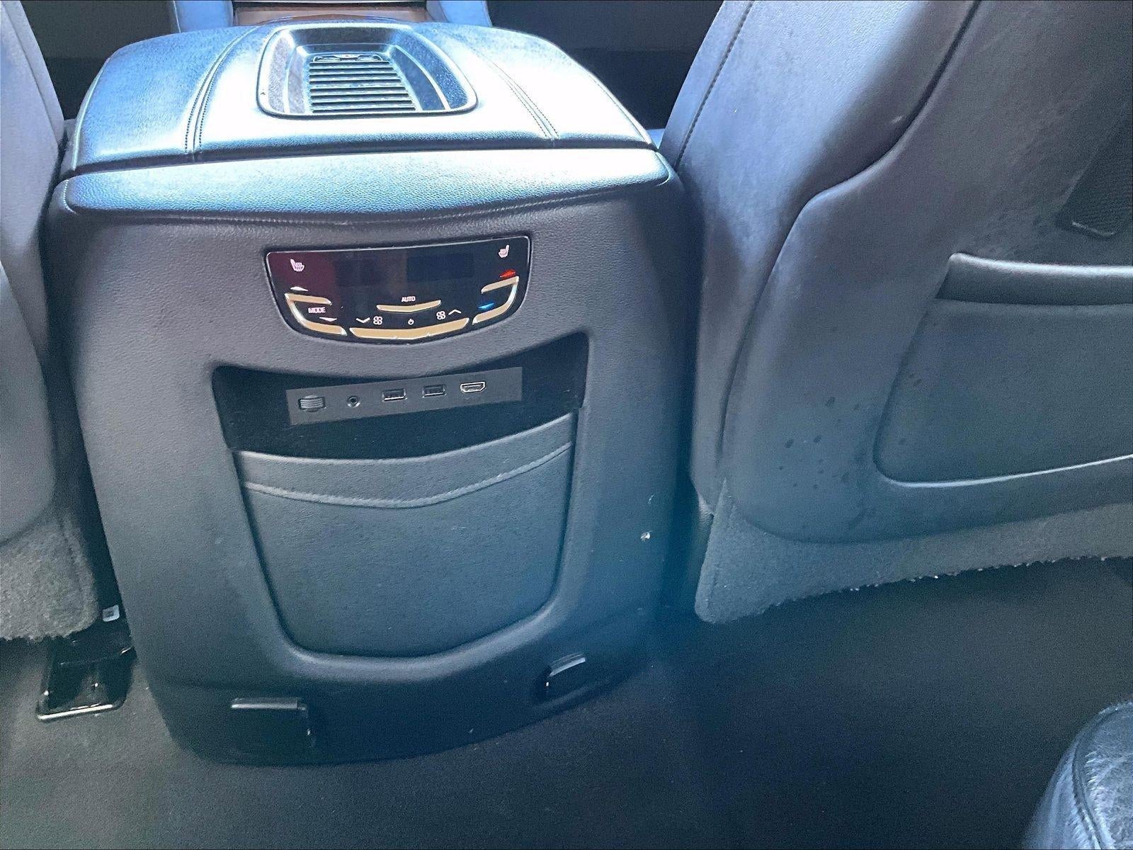 2020 Cadillac Escalade Premium Luxury