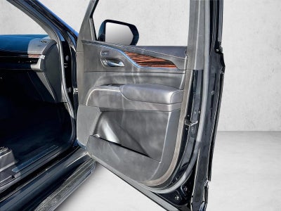 2022 Cadillac Escalade Luxury