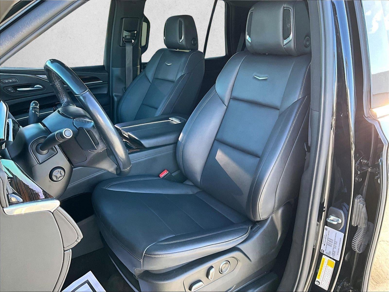 2022 Cadillac Escalade Luxury