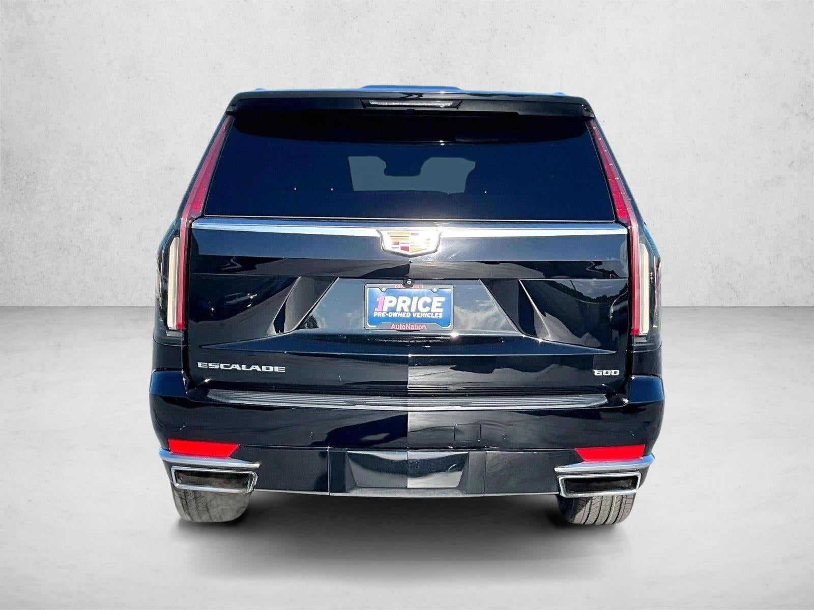 2022 Cadillac Escalade Luxury