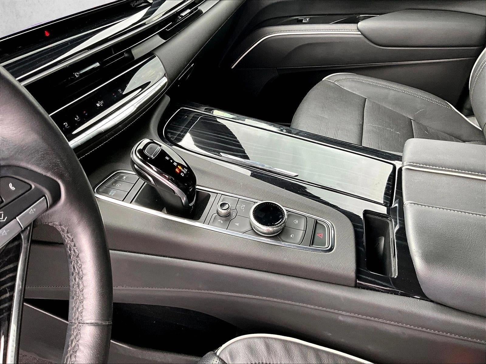 2024 Cadillac Escalade Sport