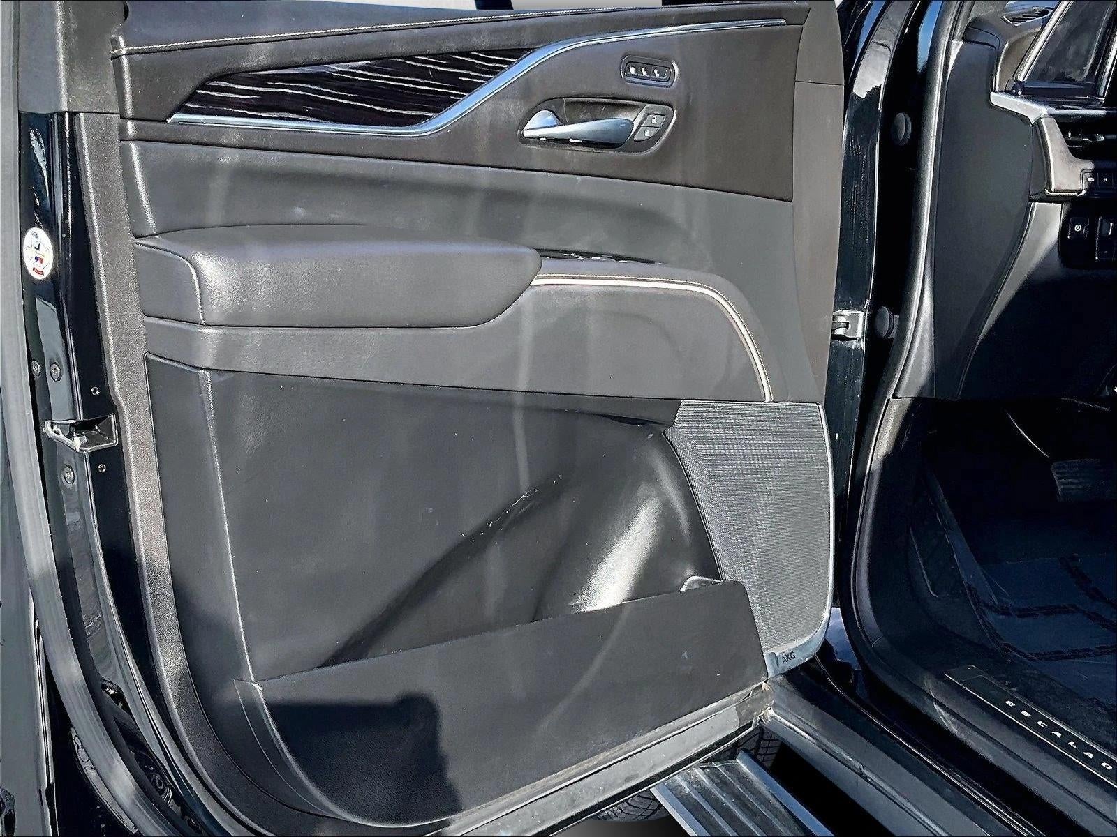 2021 Cadillac Escalade Sport