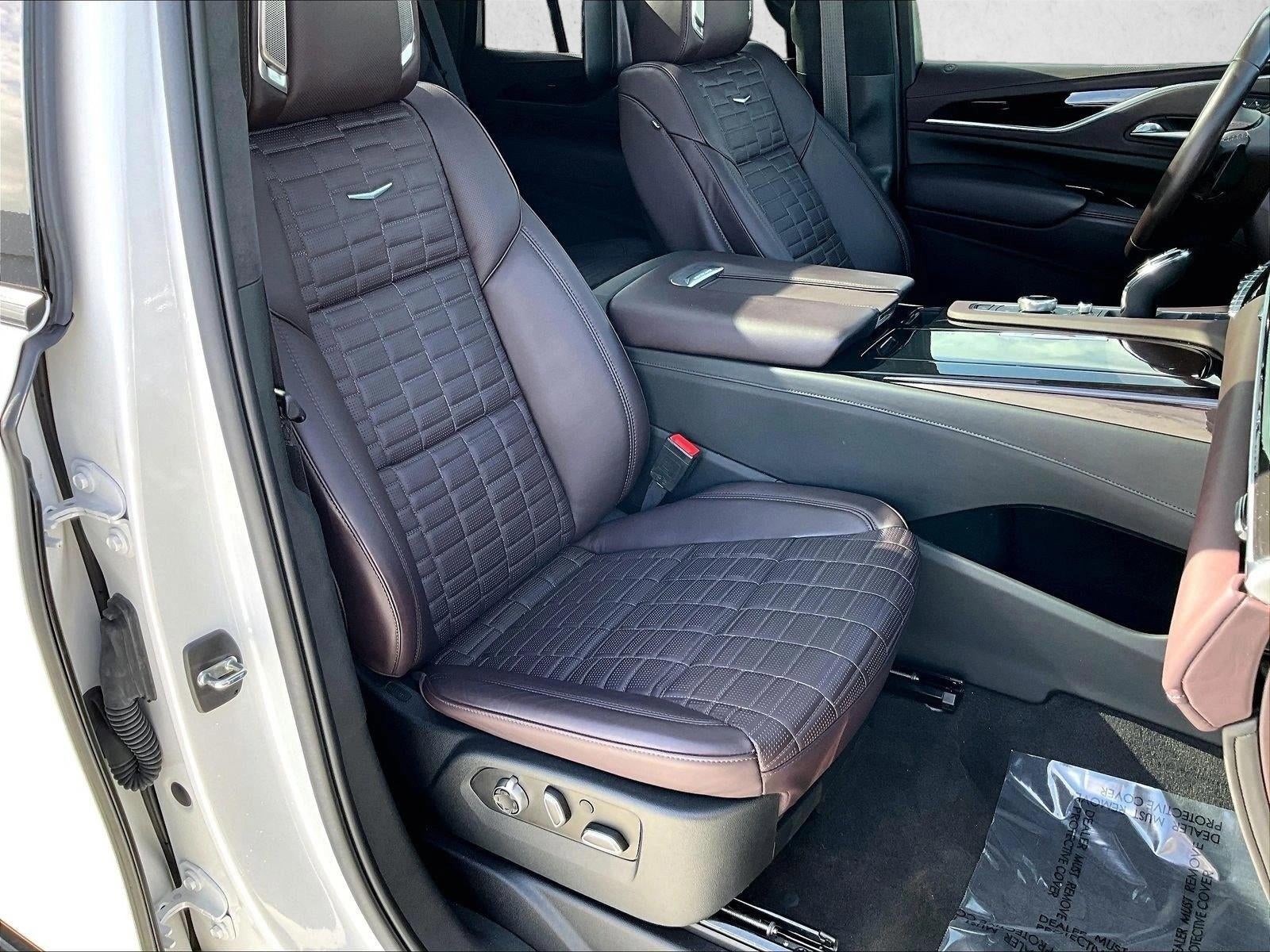 2022 Cadillac Escalade Sport Platinum