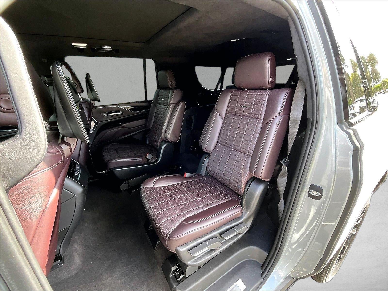 2024 Cadillac Escalade ESV Sport Platinum