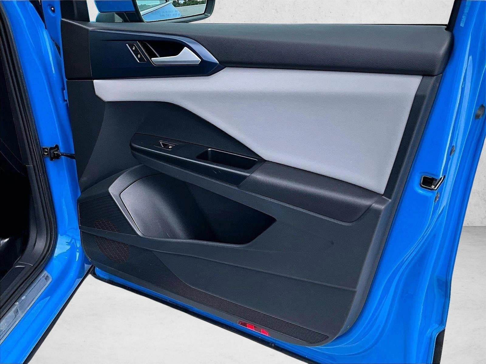 2023 Volkswagen Taos SE