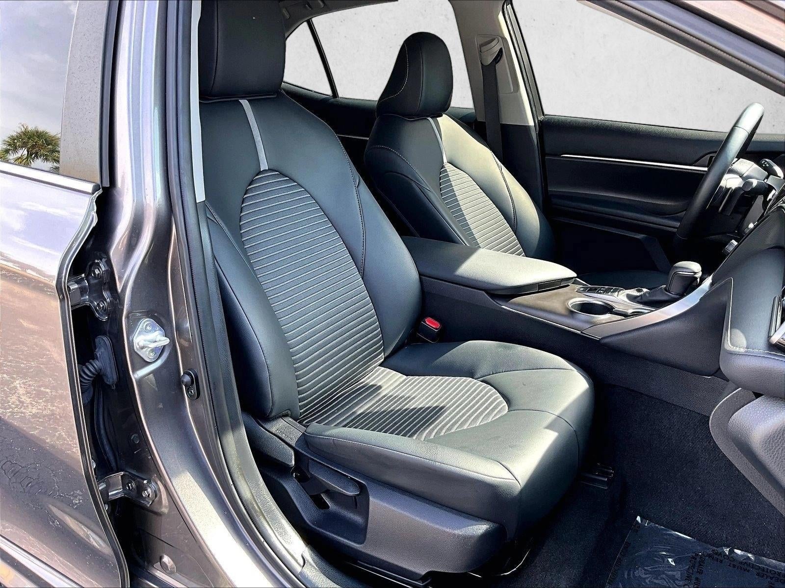 2024 Toyota Camry Hybrid SE