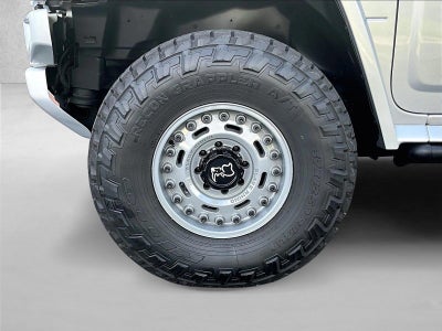 2009 HUMMER H2 SUV Luxury