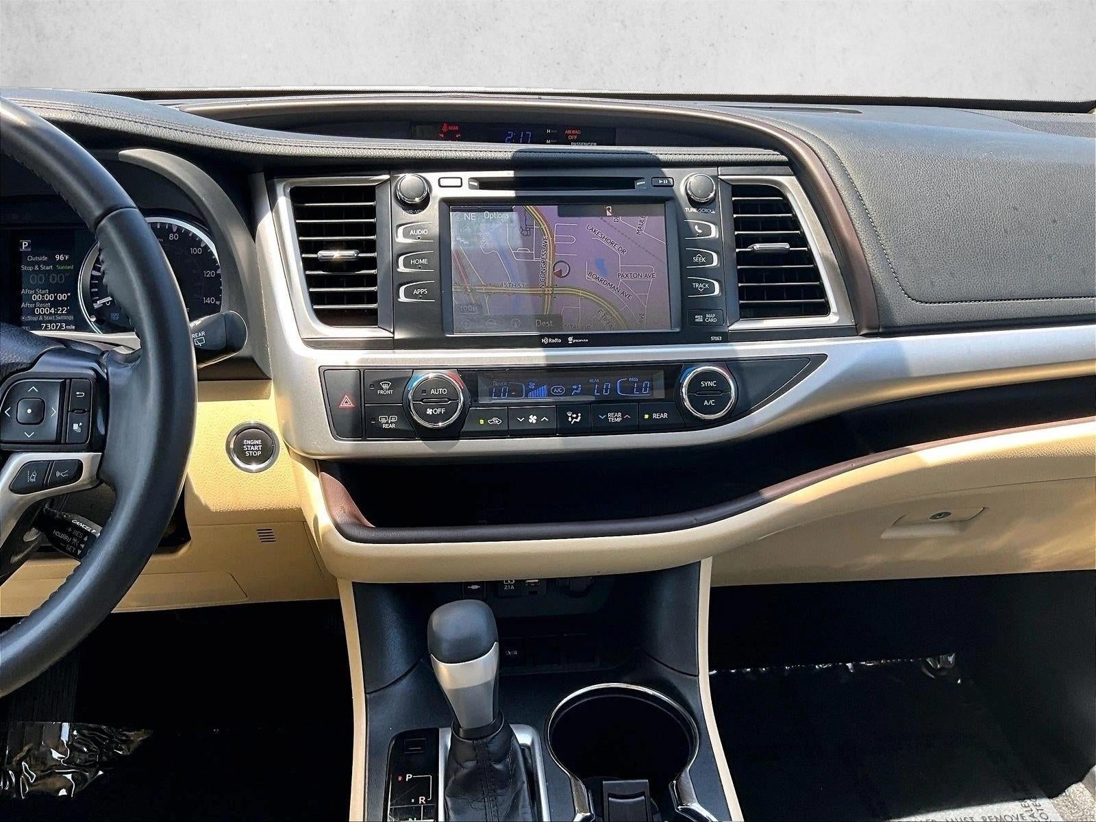 2019 Toyota Highlander SE