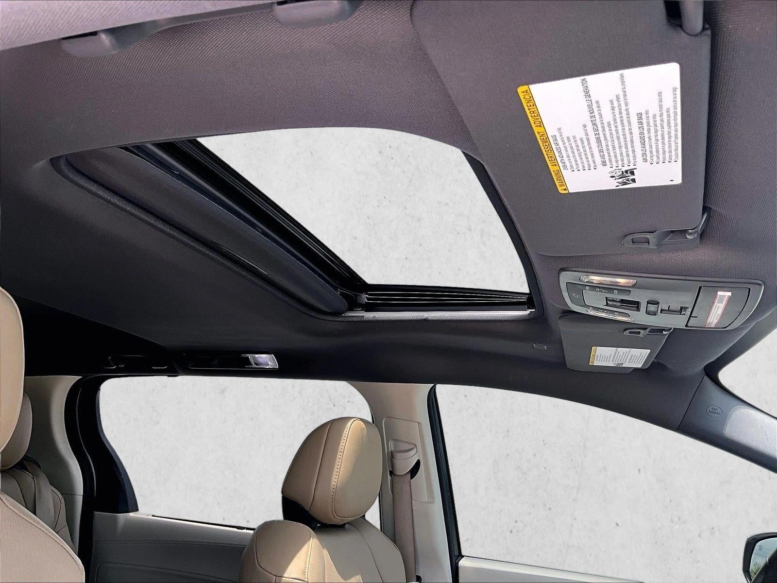 2024 Toyota Sienna XLE