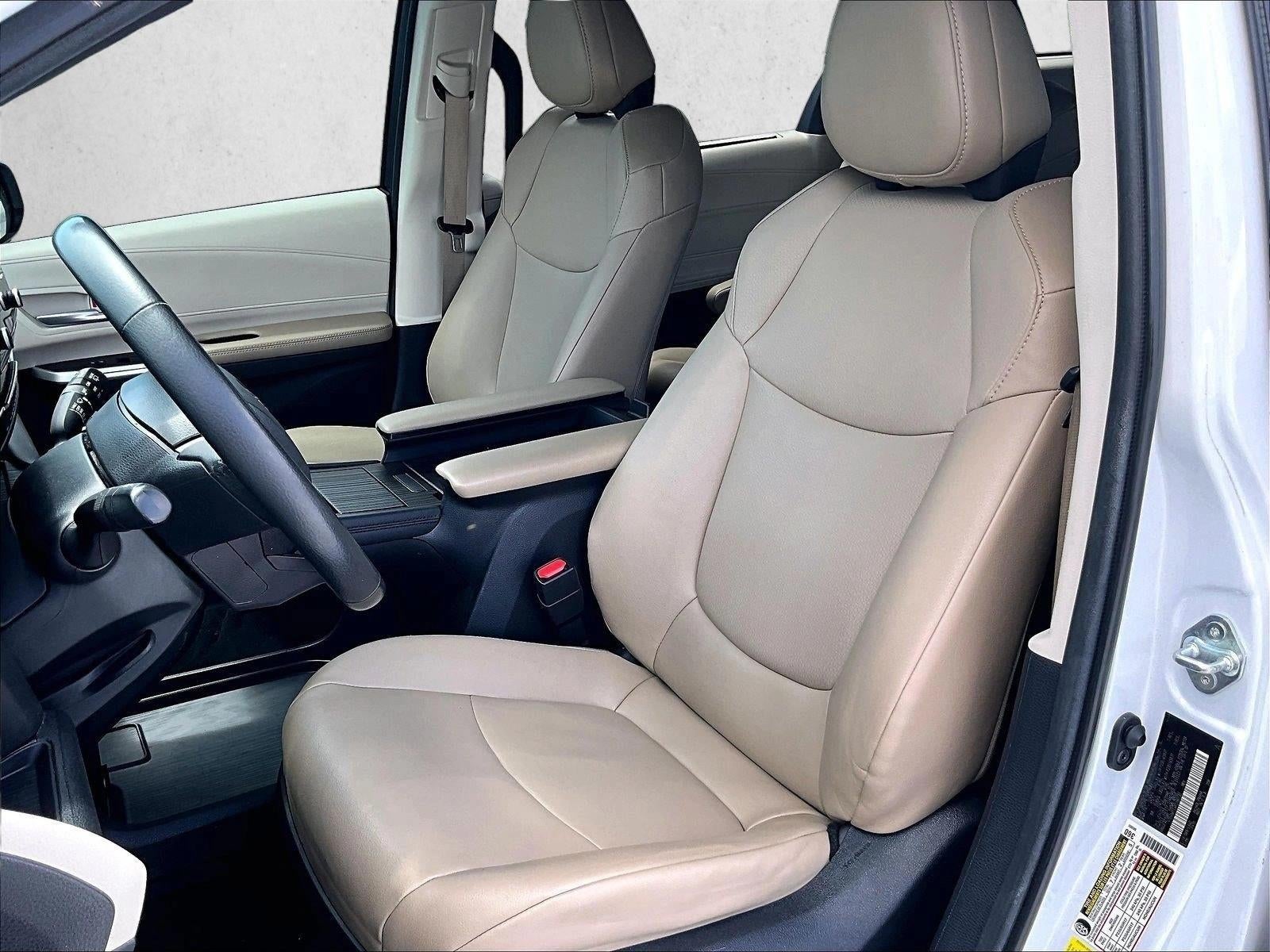 2024 Toyota Sienna XLE