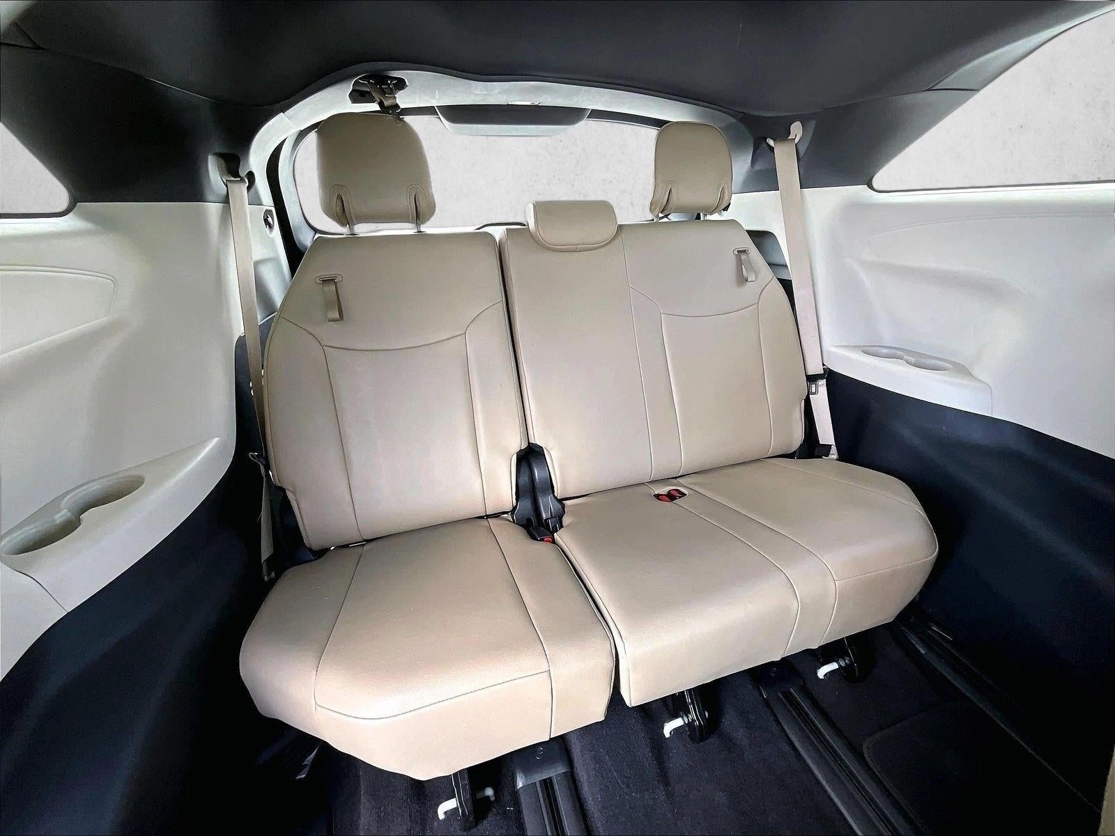 2024 Toyota Sienna XLE