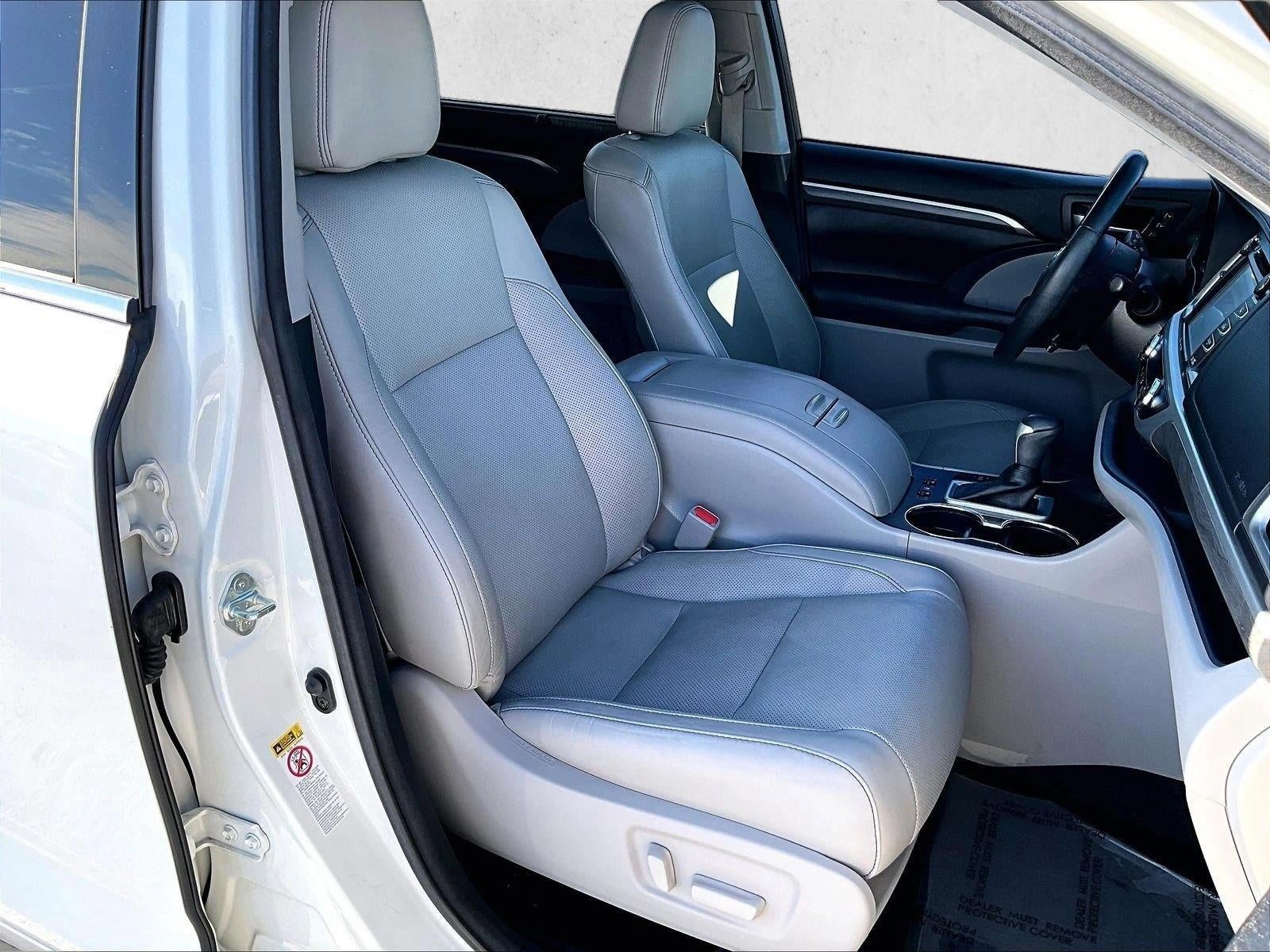 2017 Toyota Highlander Limited