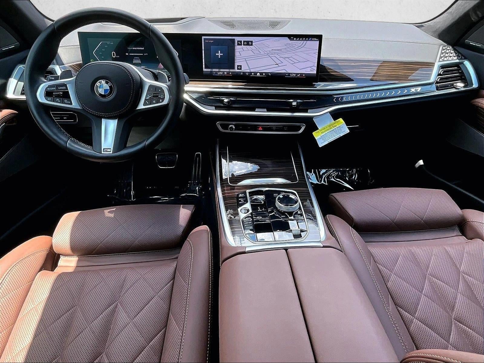 2026 BMW X7 Base