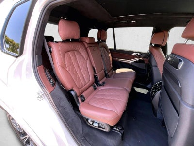 2026 BMW X7 Base