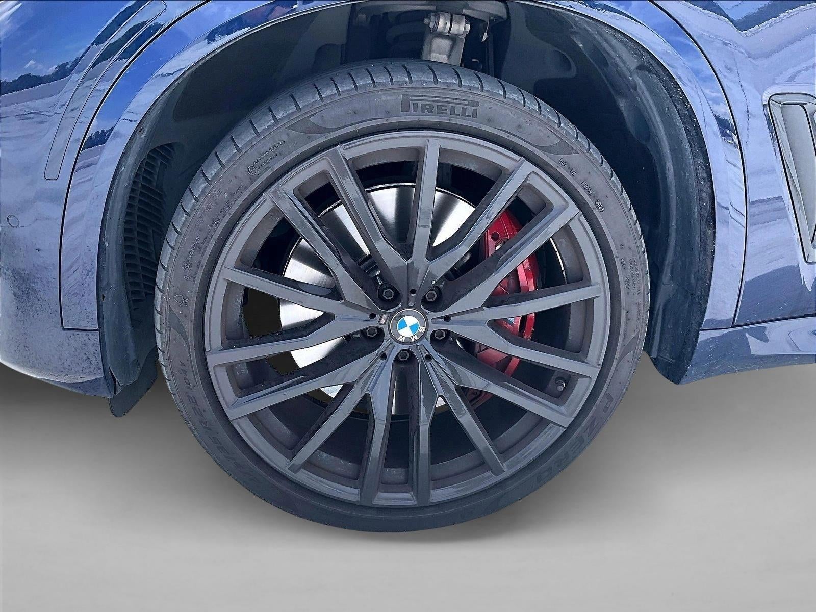 2021 BMW X5 M50i