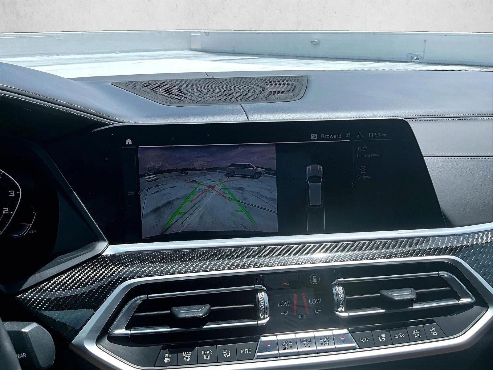 2021 BMW X5 M50i