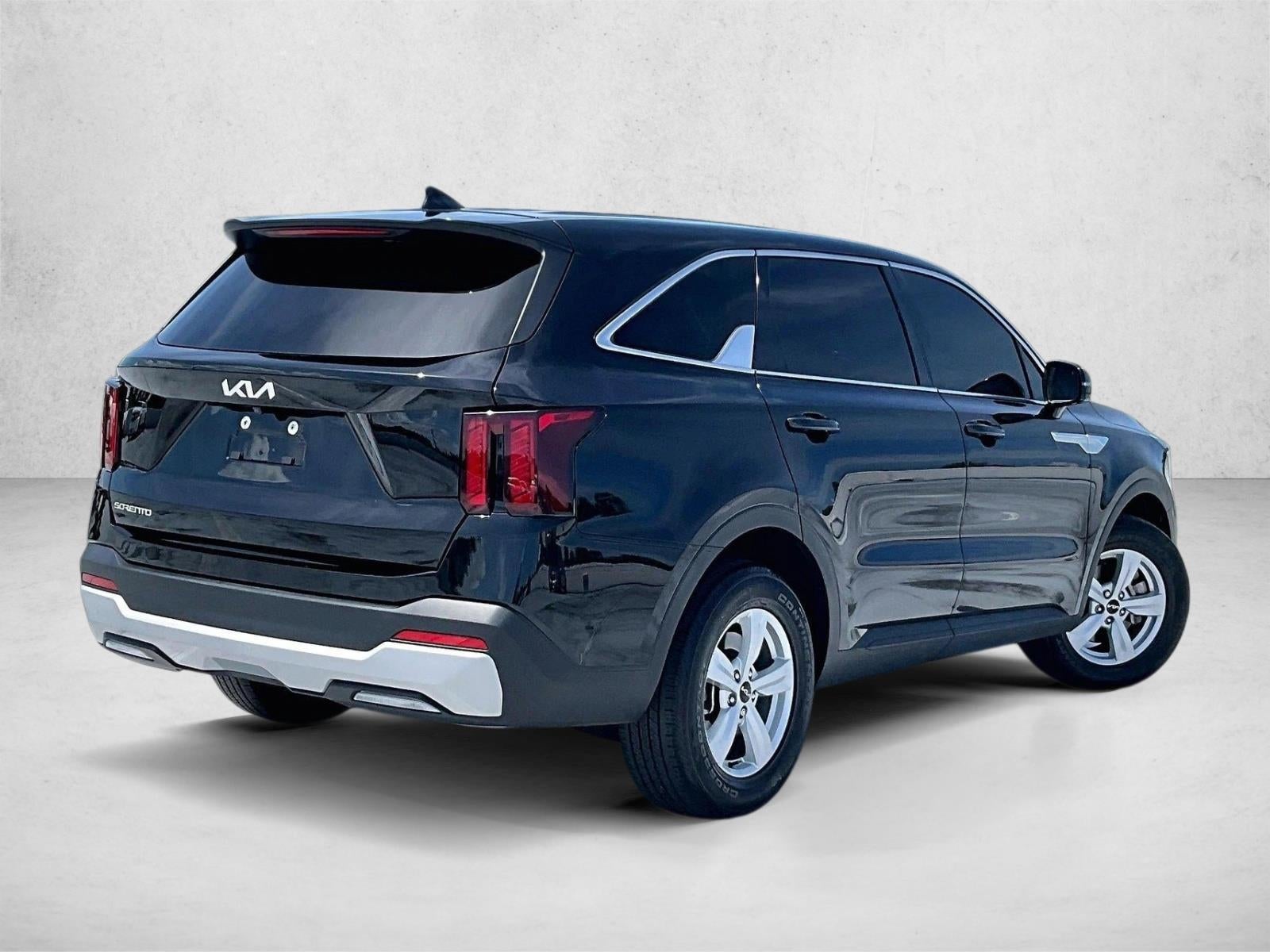 2024 Kia Sorento LX
