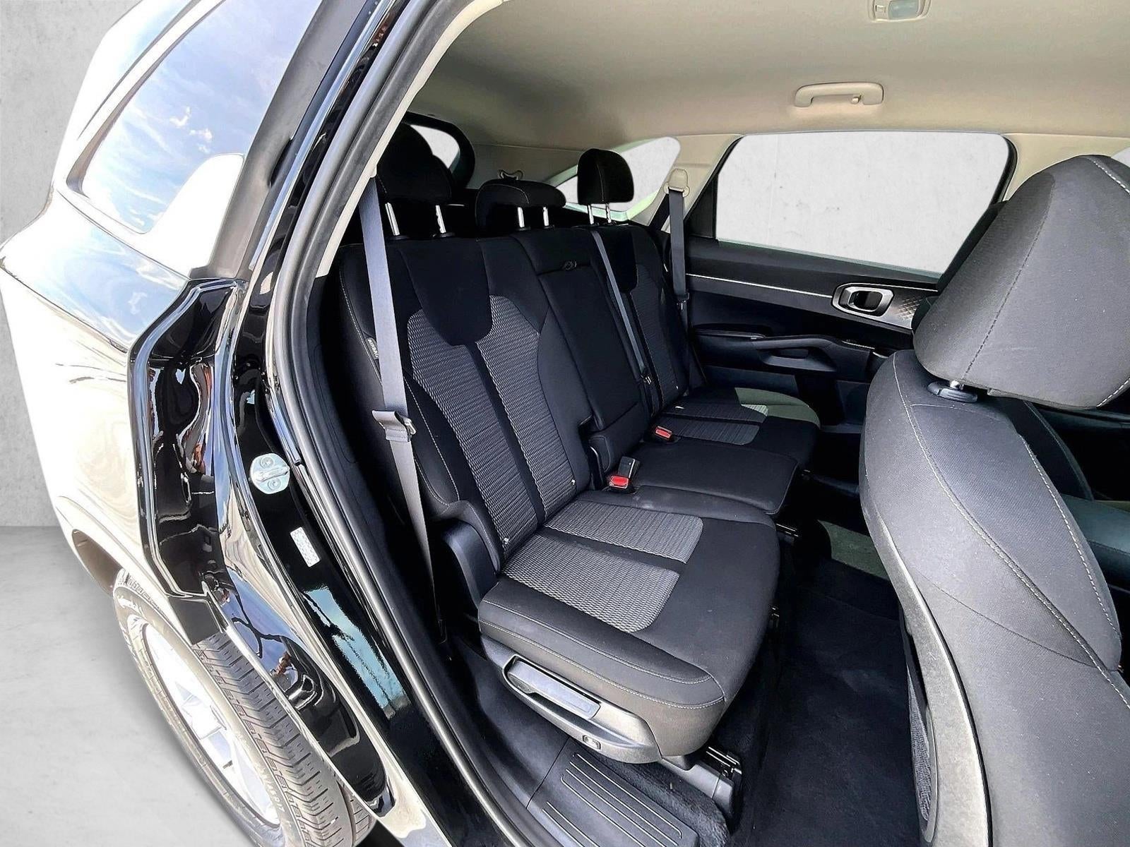 2024 Kia Sorento LX