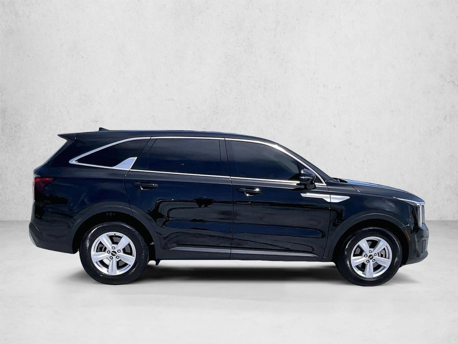 2024 Kia Sorento LX